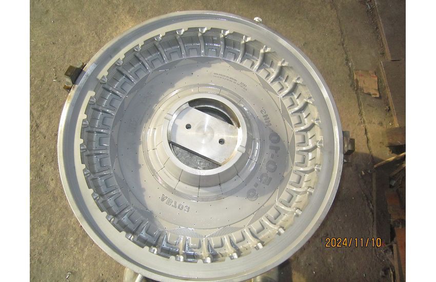 Truck Tyre Mould